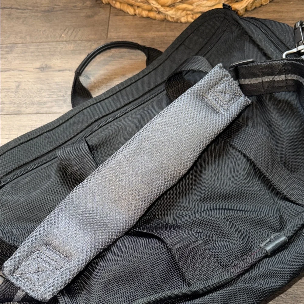 Tumi vintage elegant
